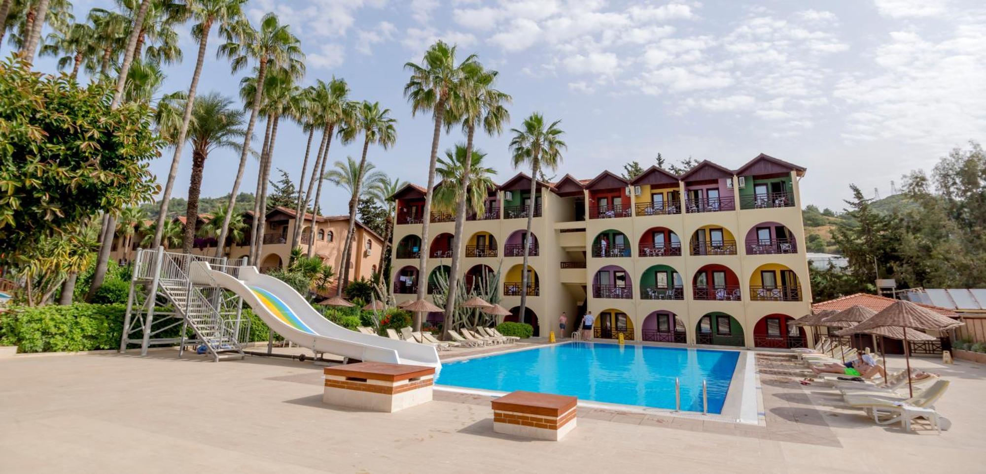 Club Tropical Beach Hotel Toslak Exterior photo