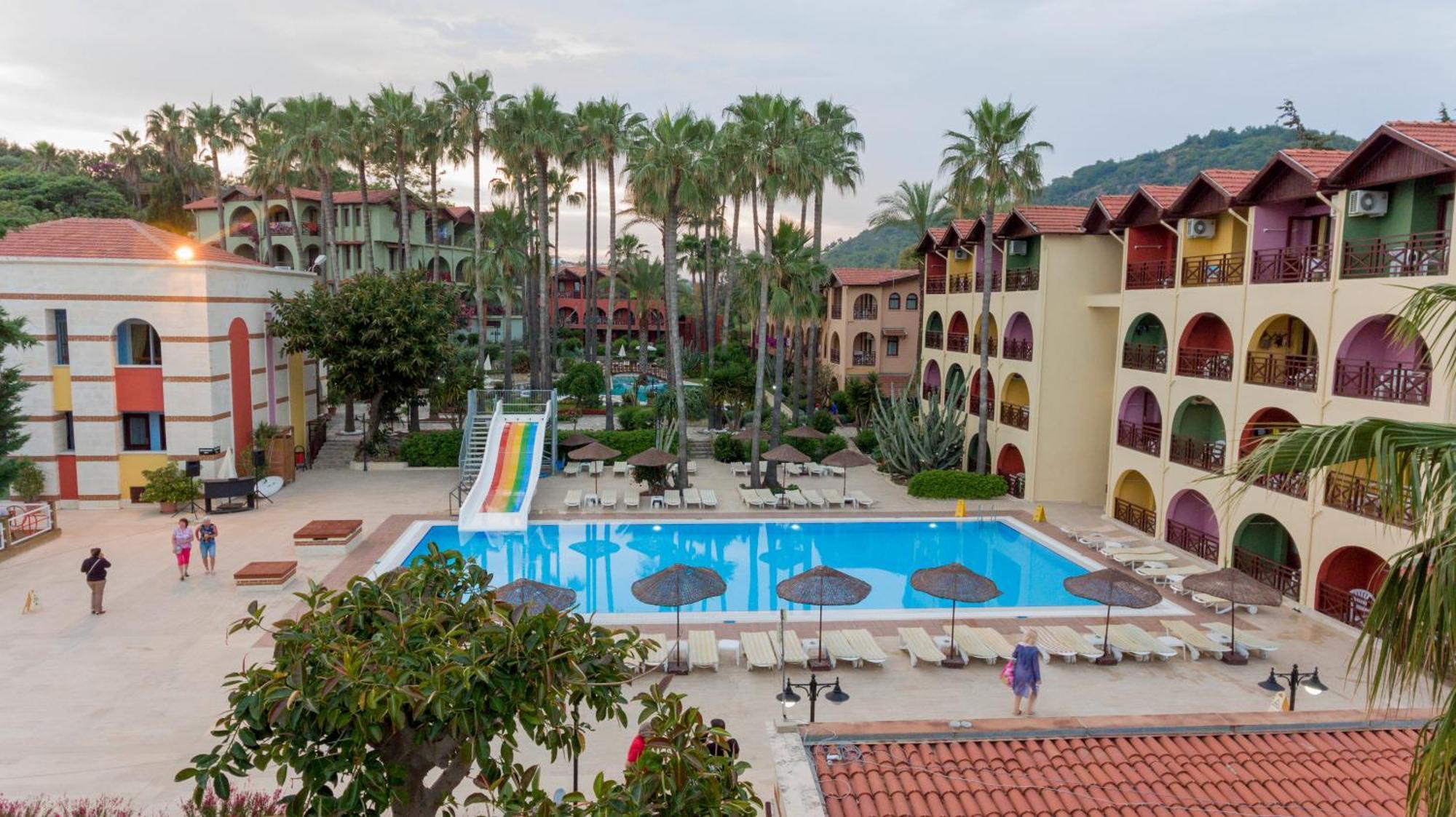Club Tropical Beach Hotel Toslak Exterior photo